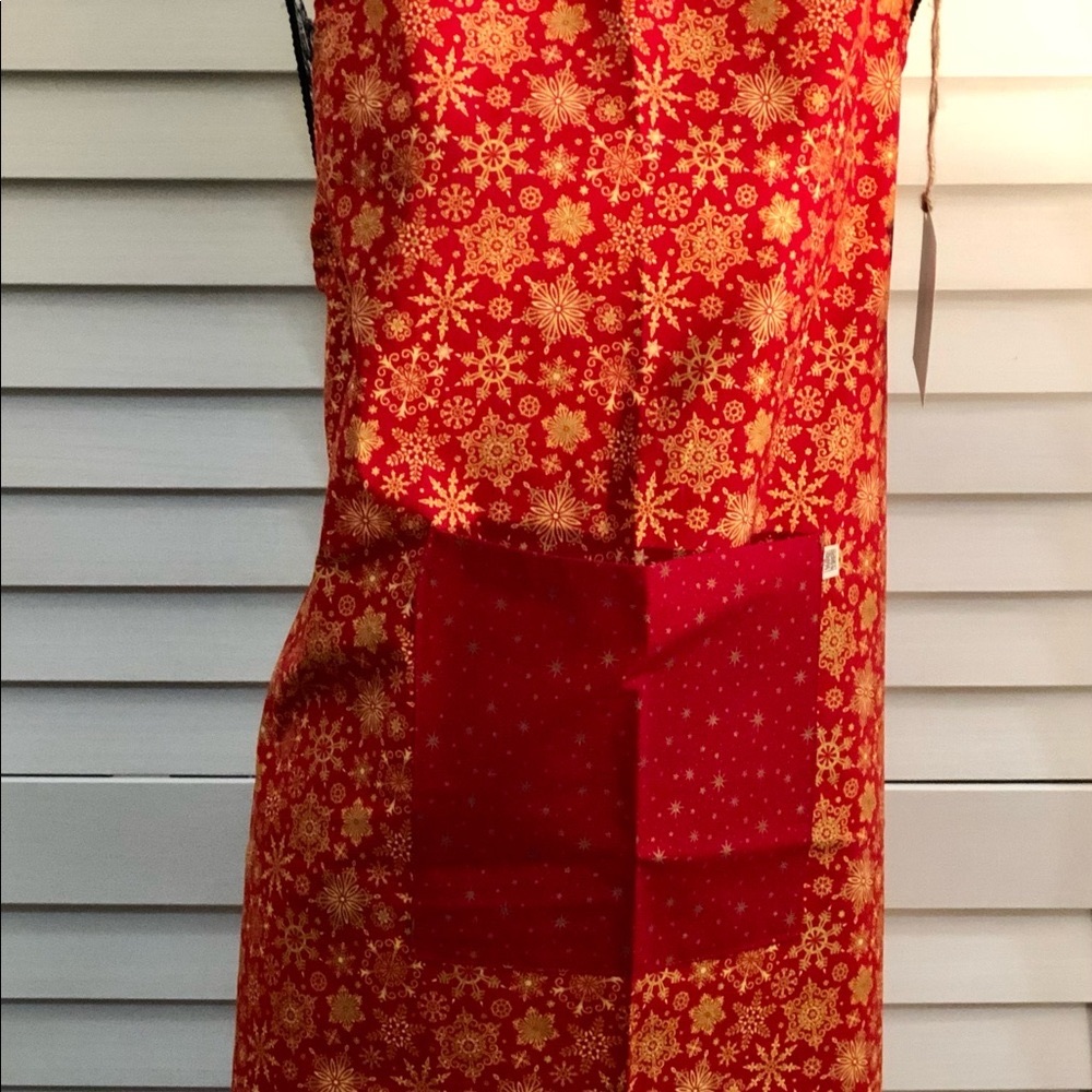Andys Aprons - not so basic. Christmas Gold.